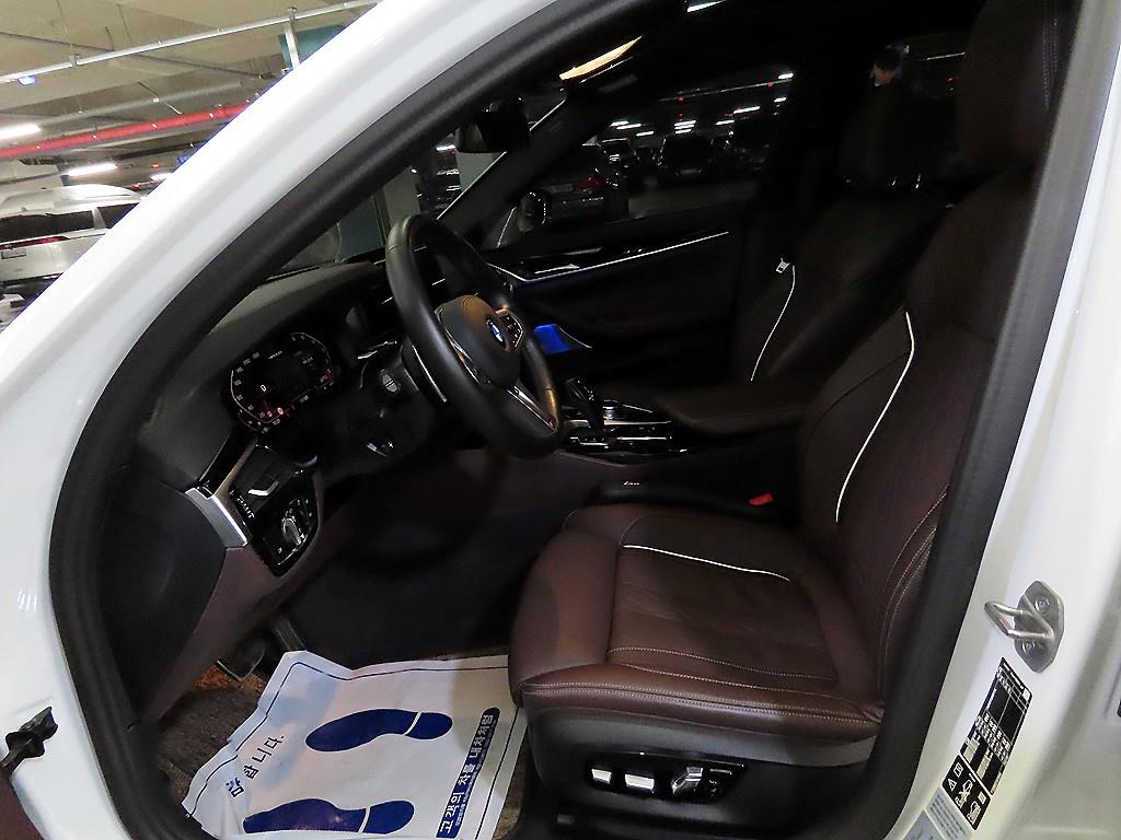 BMW 5 Series - Vista 6