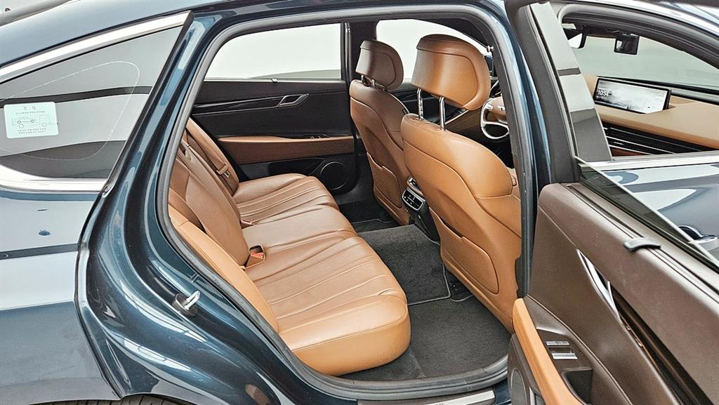 Genesis G80 - Vista 4