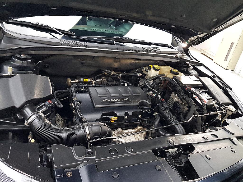 Chevrolet Cruise - Vista 6