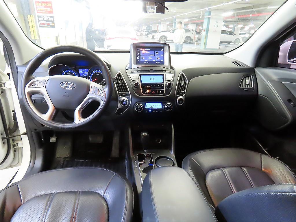 HYUNDAI Tucson - Vista 10