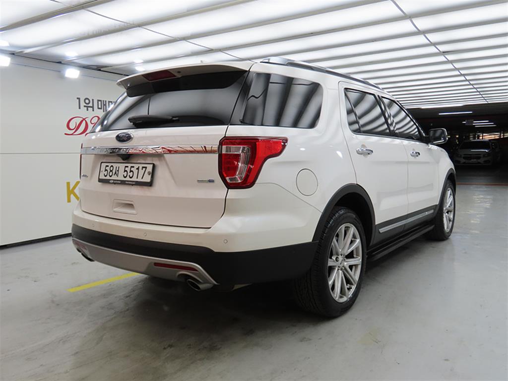Ford Explorer - Vista 4