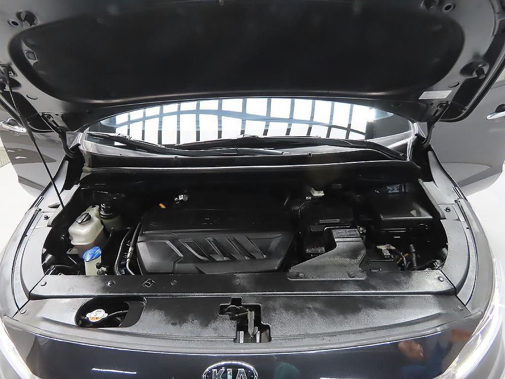 KIA Carnival 2019 Gris - Importación desde Corea - HF Imports Iquique - Foto 8