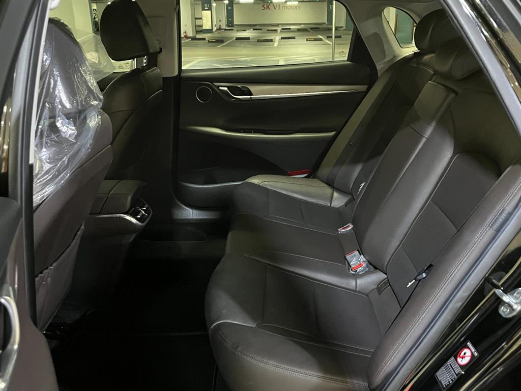 HYUNDAI Grandeur - Vista 6