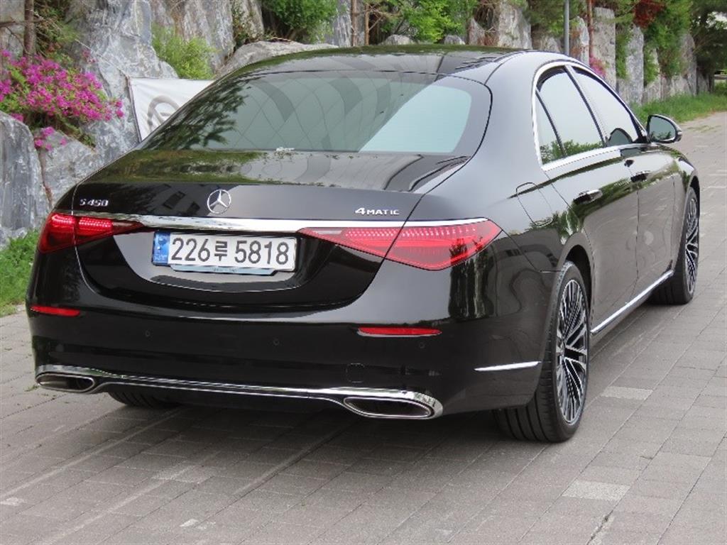 Mercedes Benz S Class - Vista 5