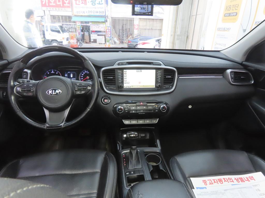 KIA Sorento - Vista 7
