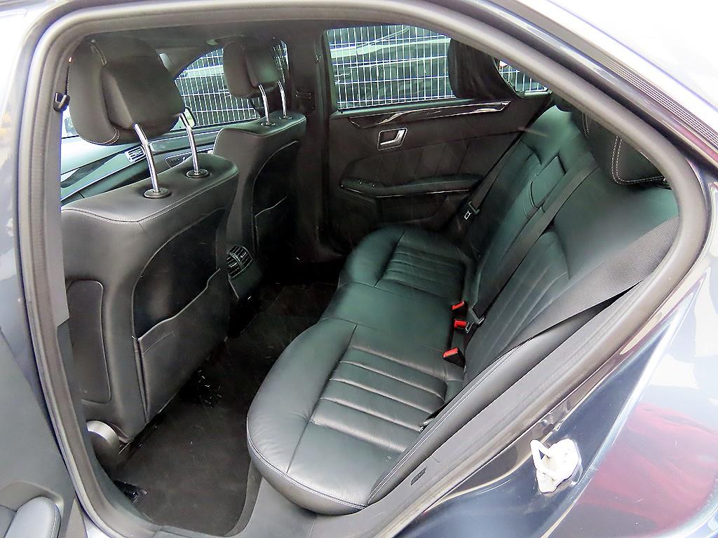 Mercedes Benz E class - Vista 6