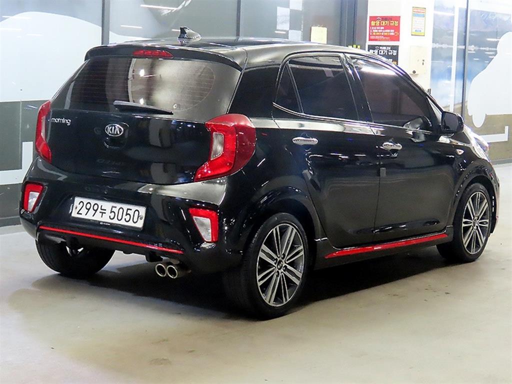 KIA Morning - Vista 4