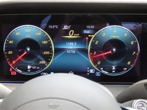 Mercedes Benz E class - Vista 10