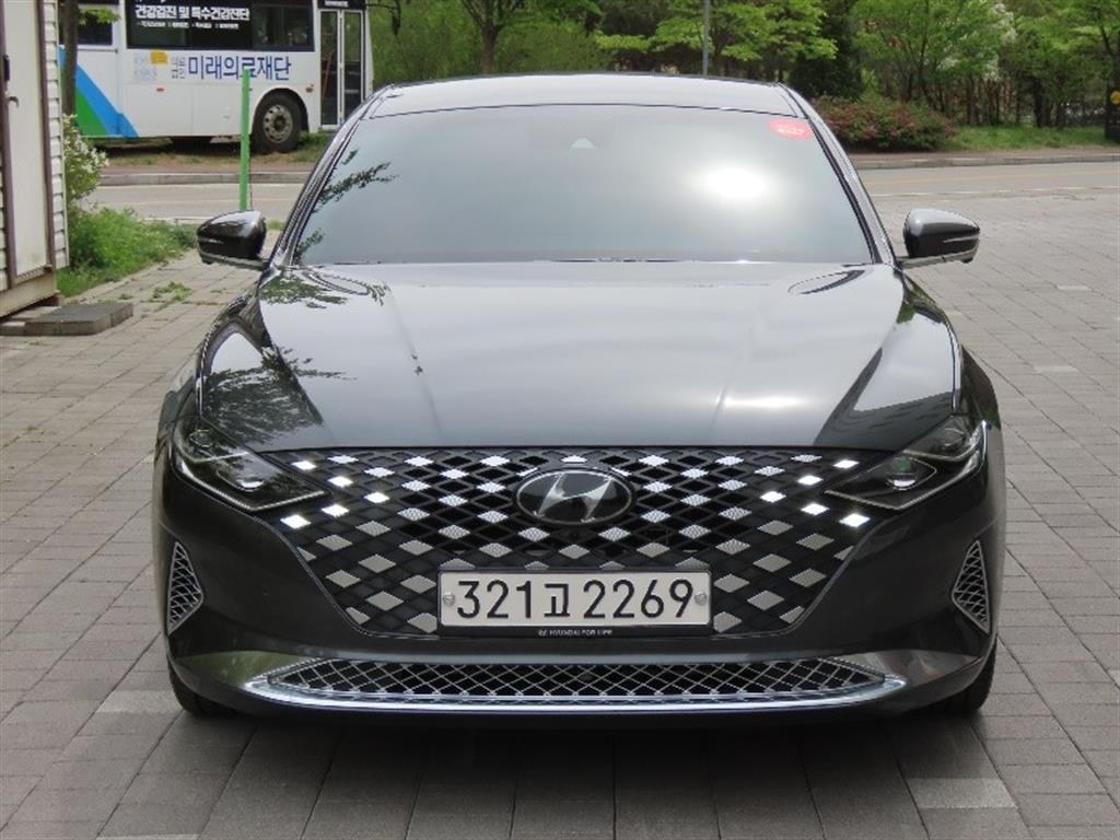 HYUNDAI Grandeur 2020 - Importación desde Corea - HF Imports Iquique - Foto 1