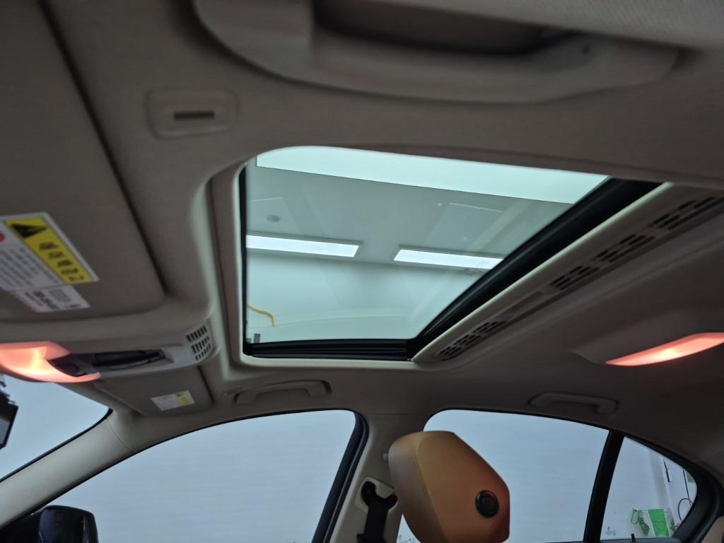 BMW 3 series 2017 Blanco - Importación desde Corea - HF Imports Iquique - Foto 13