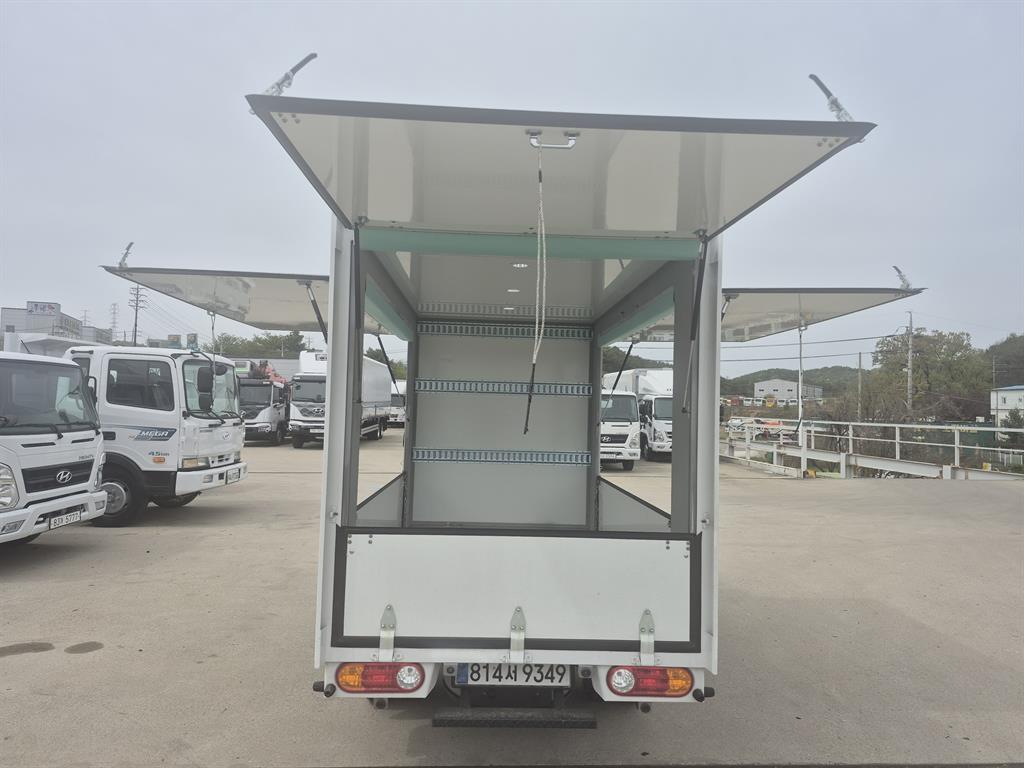 Small Truck Normal Box(High Deck) - Vista 2