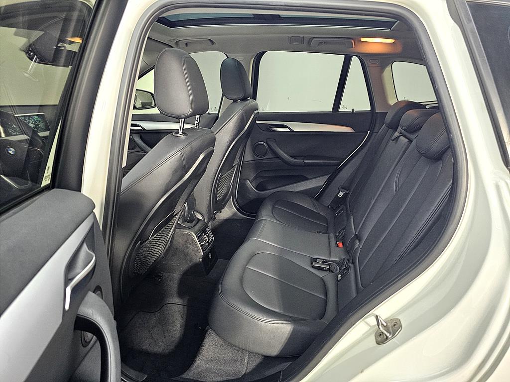BMW X1 - Vista 9