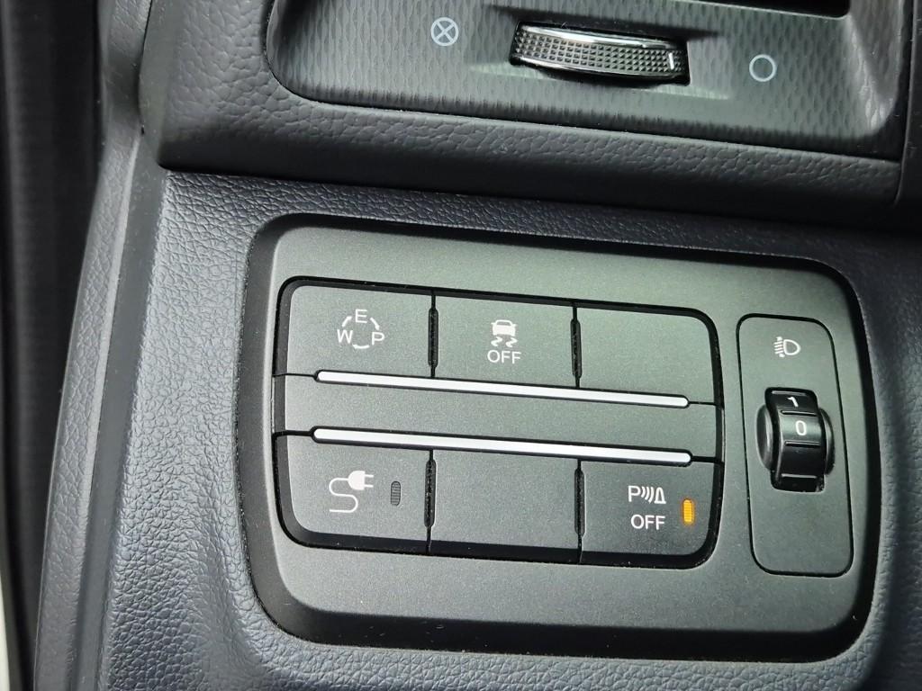 Ssangyong Tivoli - Vista 11