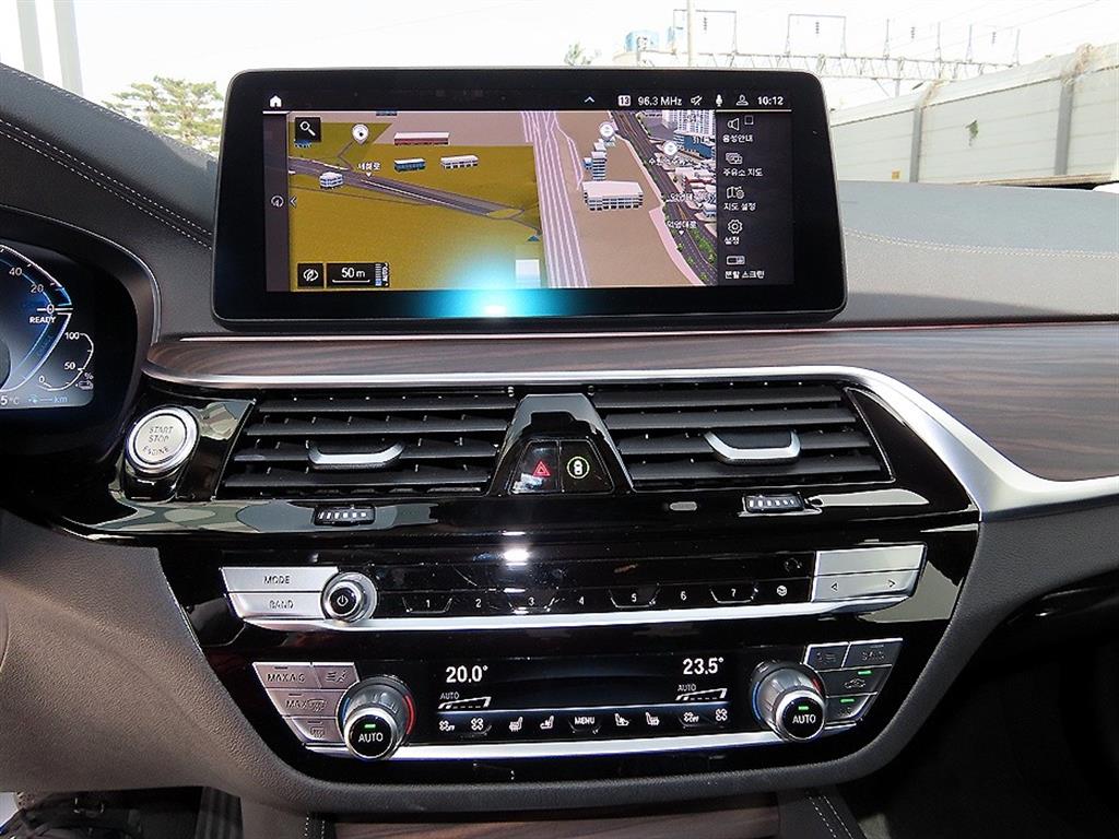 BMW 5 Series 2023 Gris - Importación desde Corea - HF Imports Iquique - Foto 13