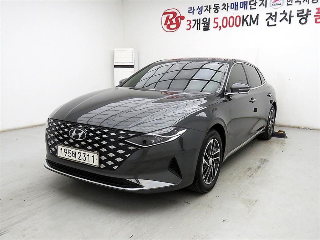 HYUNDAI Grandeur - Vista 2