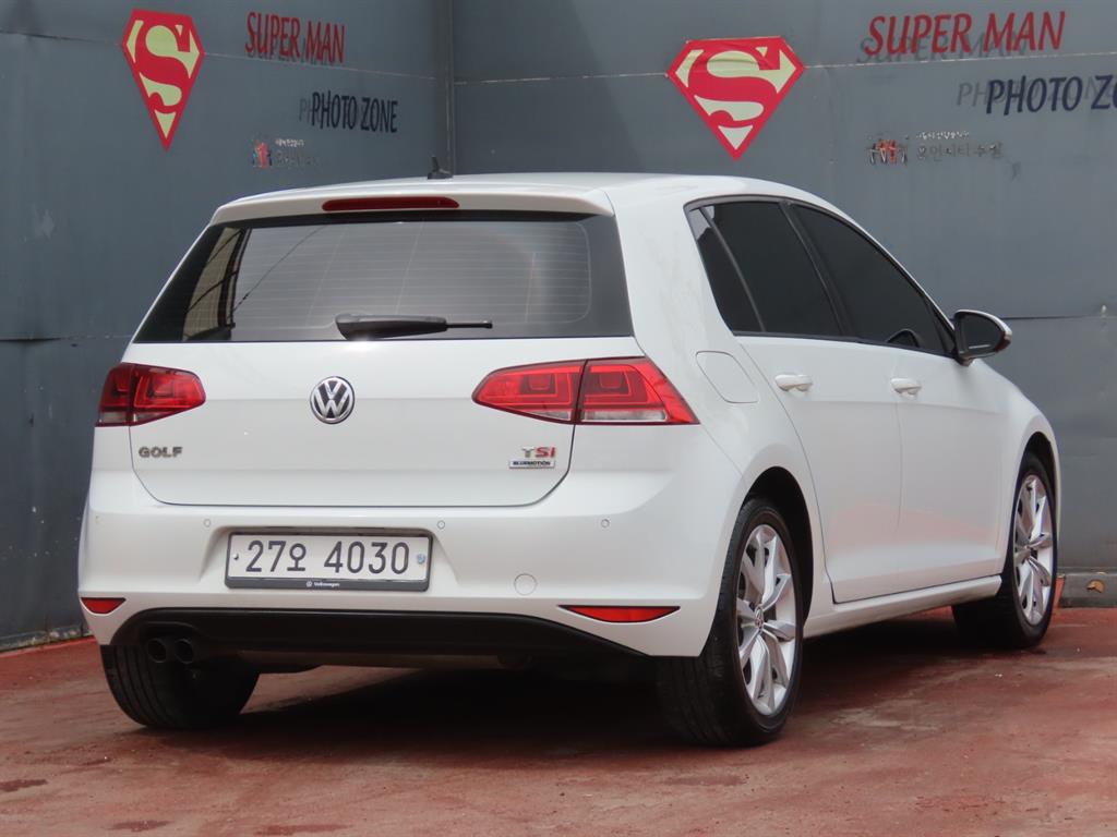 Volkswagen Golf - Vista 5
