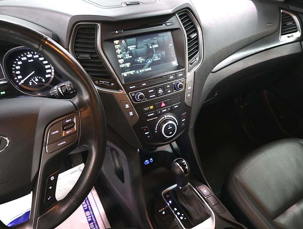 HYUNDAI Santa Fe - Vista 10