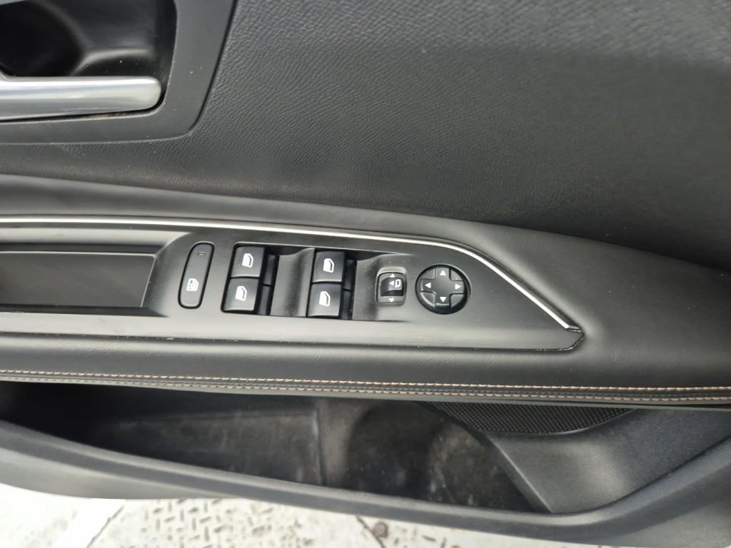 Peugeot 3008 2018 Blanco - Importación desde Corea - HF Imports Iquique - Foto 18