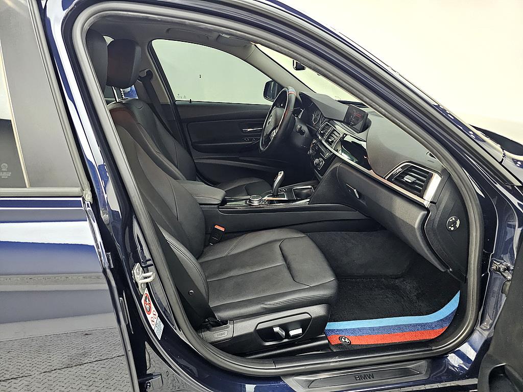 BMW 3 series - Vista 11