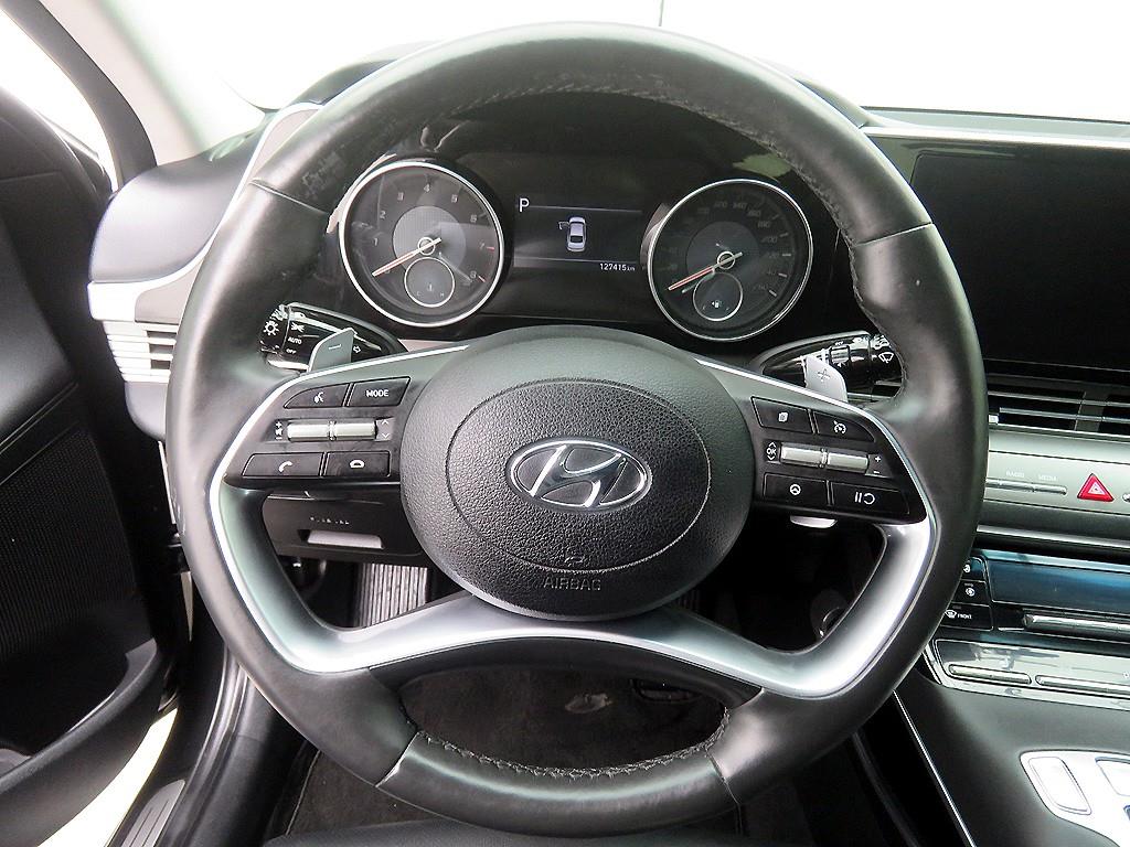 HYUNDAI Grandeur - Vista 8