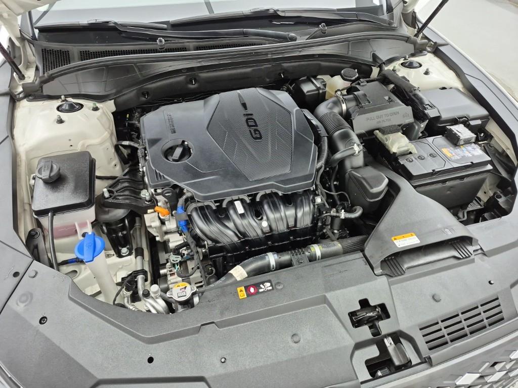 HYUNDAI Grandeur - Vista 6