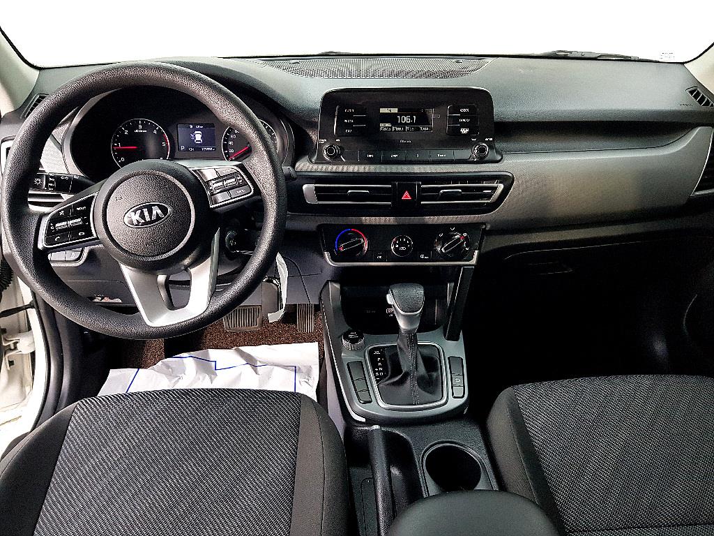 KIA Seltos - Vista 5