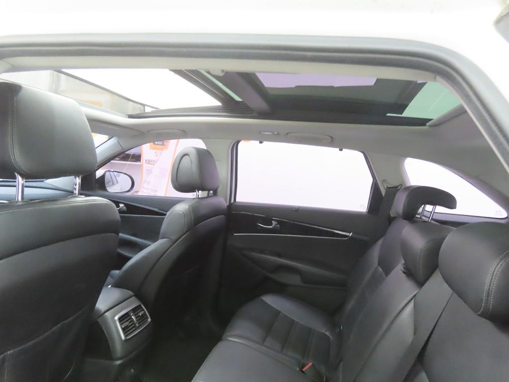 KIA Sorento 2015 Blanco - Importación desde Corea - HF Imports Iquique - Foto 19