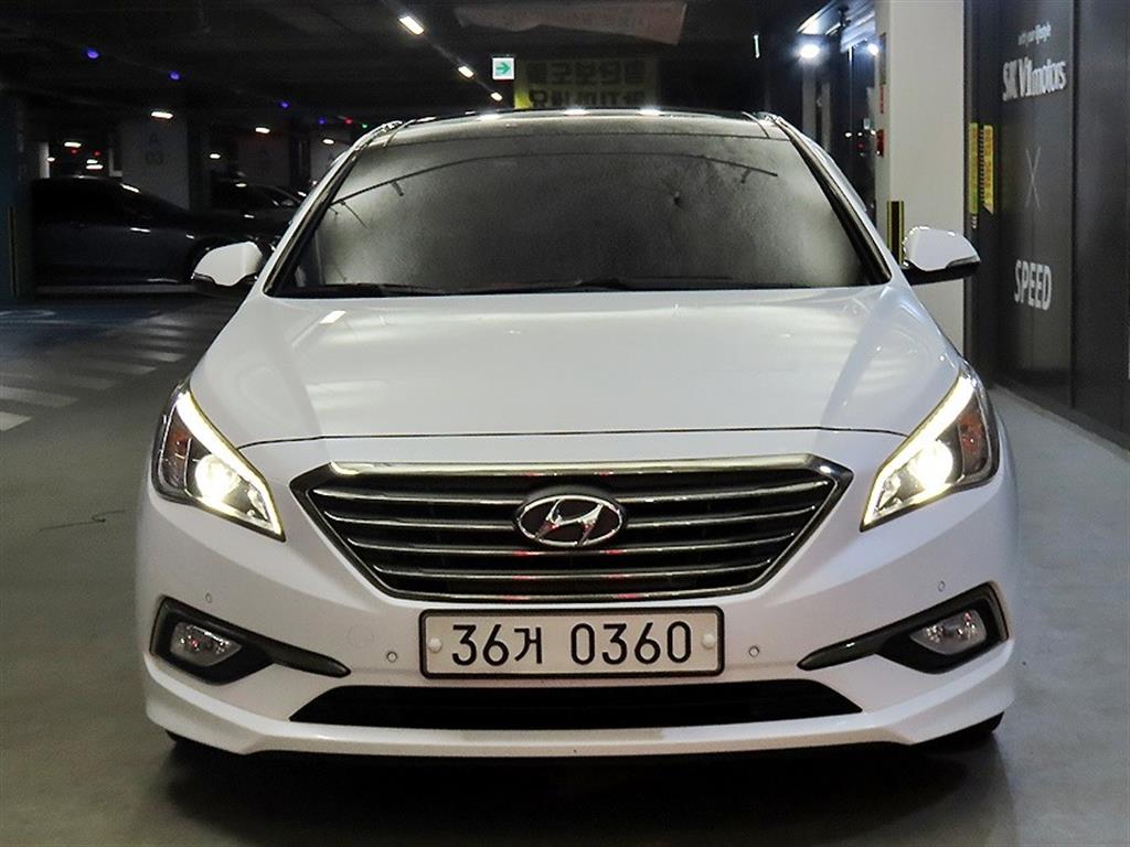 HYUNDAI Sonata - Vista 2