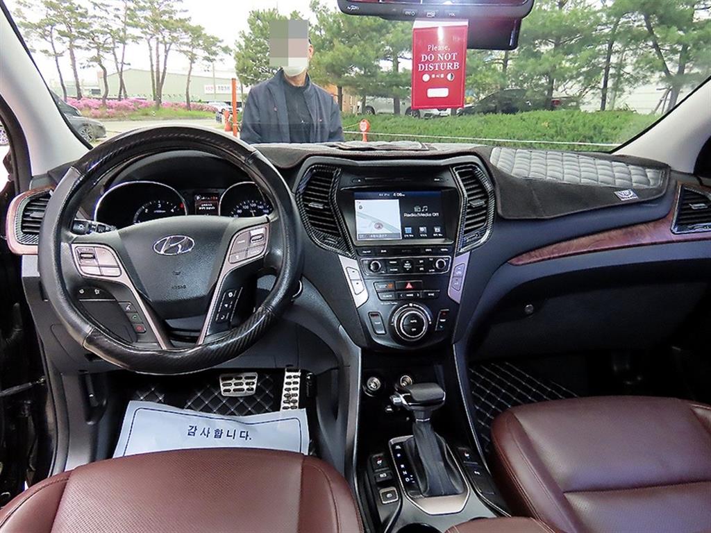 HYUNDAI Santa Fe - Vista 7