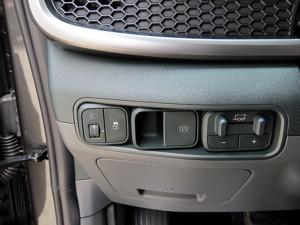 KIA Tasman - Vista 12