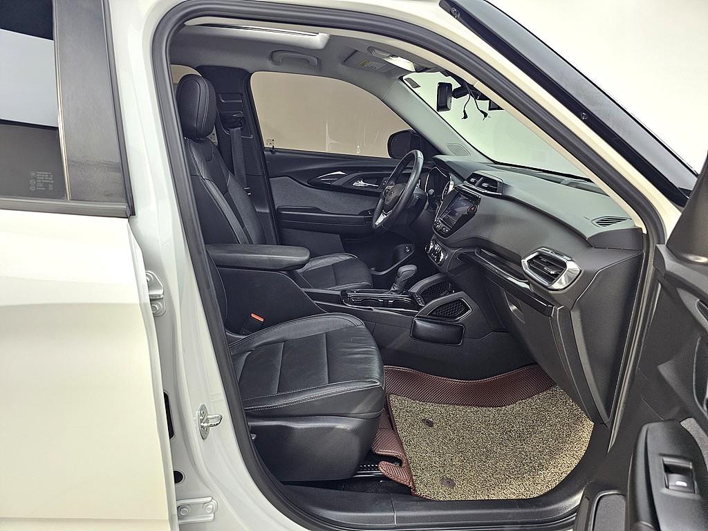 Chevrolet Trail Blazer - Vista 11