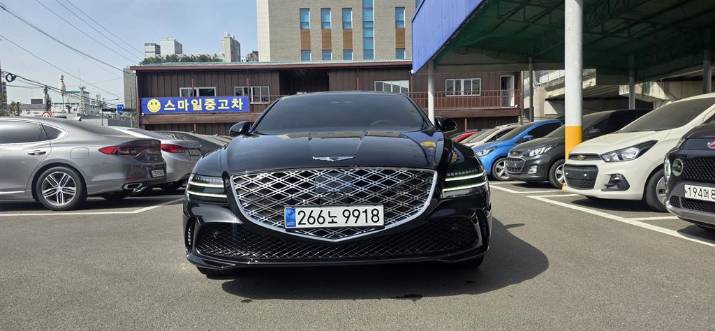 Genesis G80 2024 Negro - Importación desde Corea - HF Imports Iquique - Foto 1