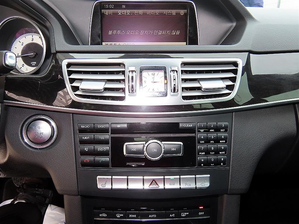 Mercedes Benz E class 2014 Gris - Importación desde Corea - HF Imports Iquique - Foto 14