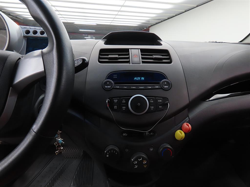 Chevrolet Spark - Vista 10