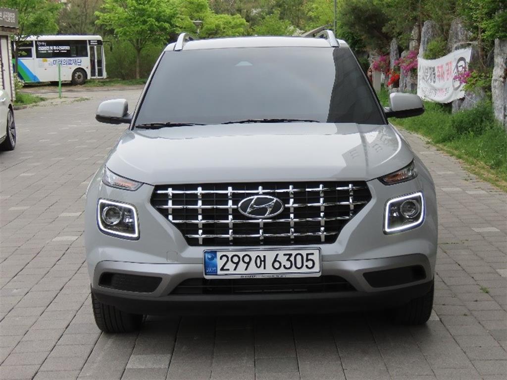 HYUNDAI Venue 2024 - Importación desde Corea - HF Imports Iquique - Foto 1