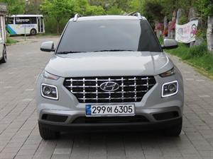 HYUNDAI Venue - Vista 2