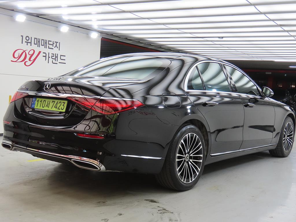 Mercedes Benz S Class - Vista 3