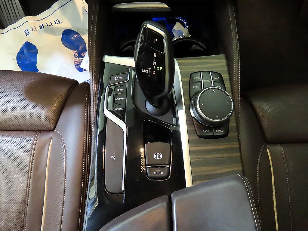 BMW 5 Series - Vista 12