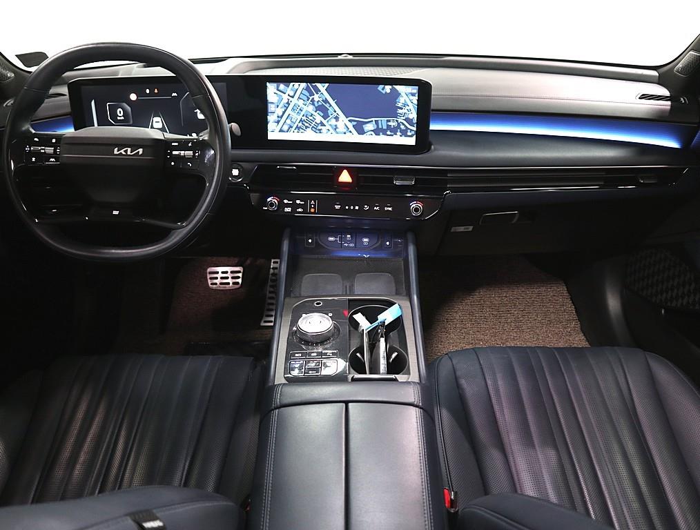 KIA K8 - Vista 5