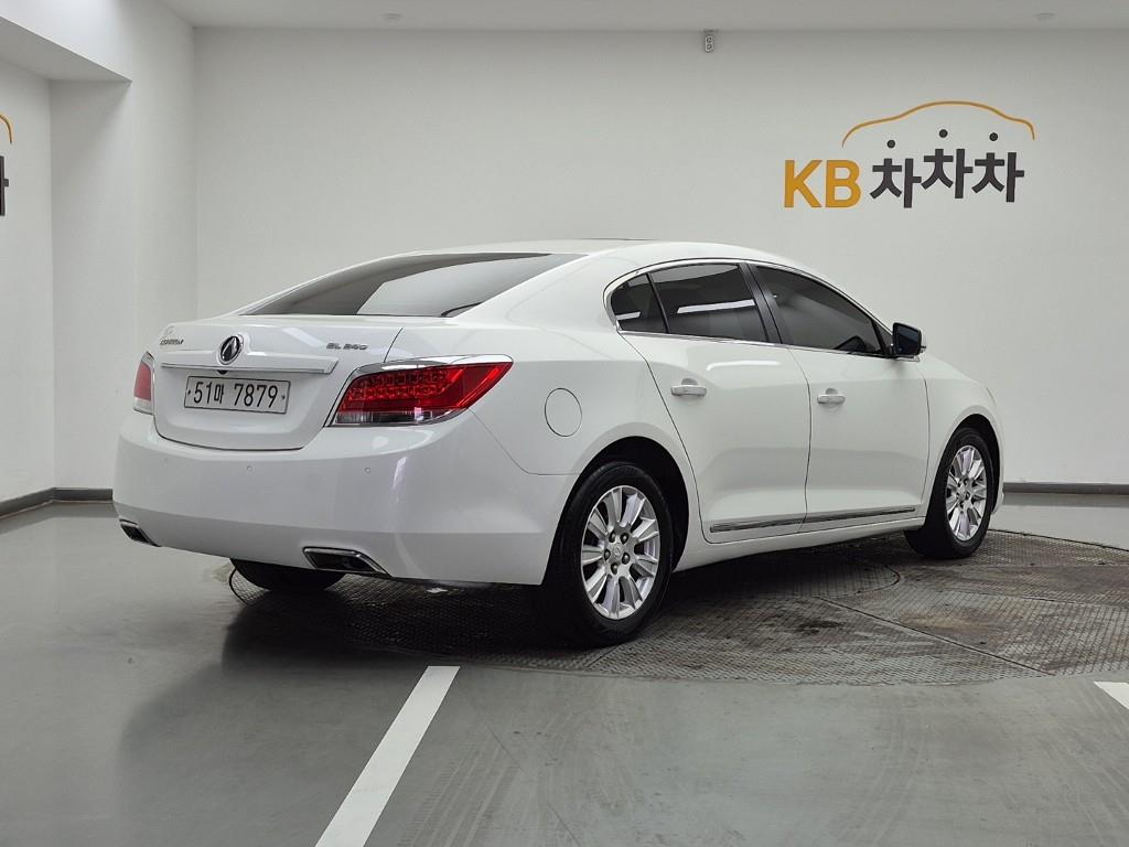 DAEWOO Alpheon - Vista 4