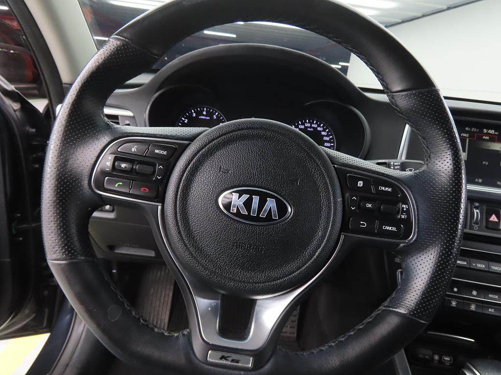 KIA K5 - Vista 8