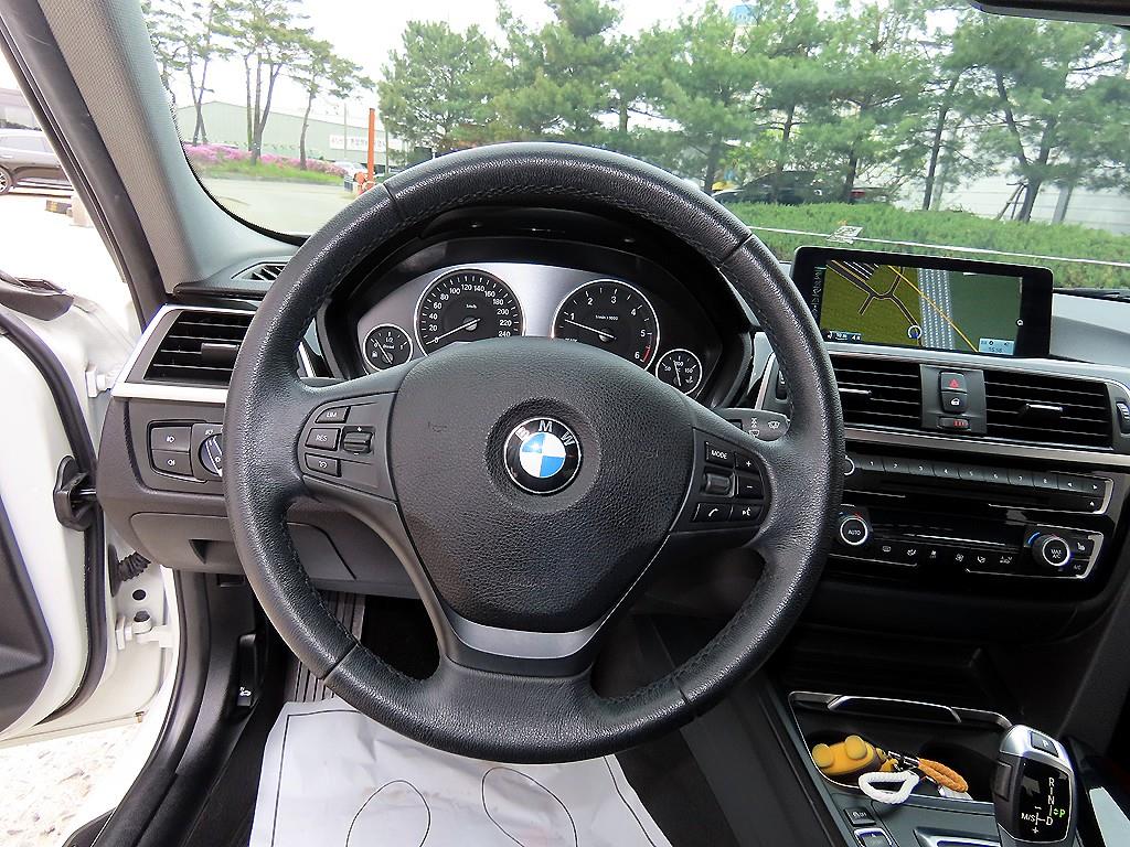 BMW 3 series - Vista 8