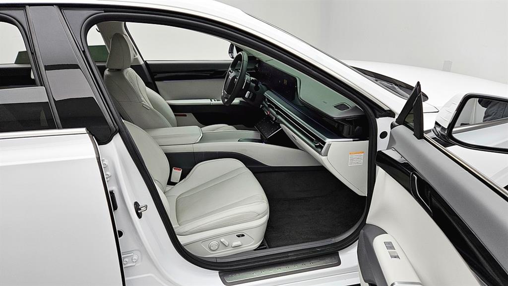 HYUNDAI Grandeur - Vista 3