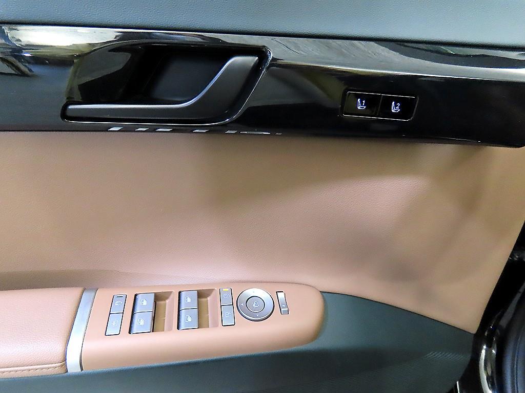 HYUNDAI Grandeur 2023 Negro - Importación desde Corea - HF Imports Iquique - Foto 13