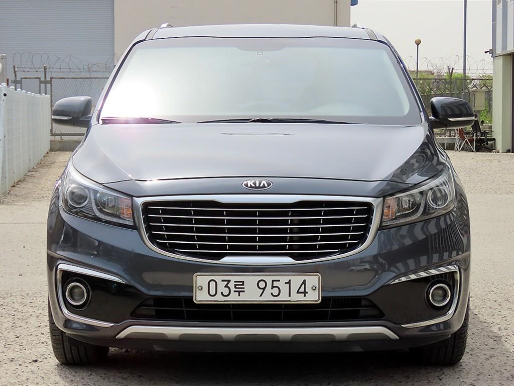 KIA Carnival 2015 Gris - Importación desde Corea - HF Imports Iquique - Foto 1