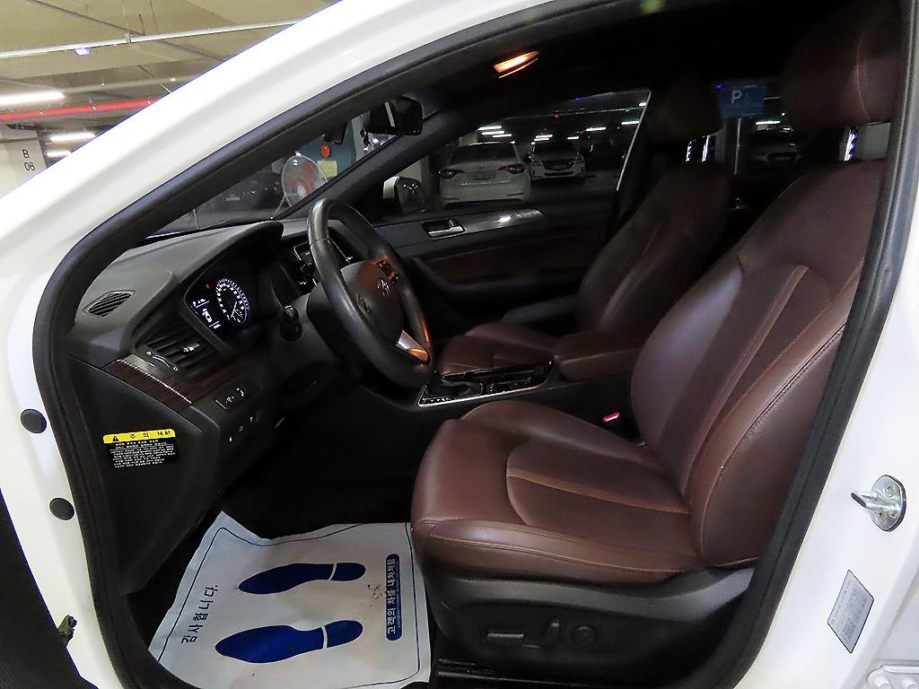 HYUNDAI Sonata - Vista 6
