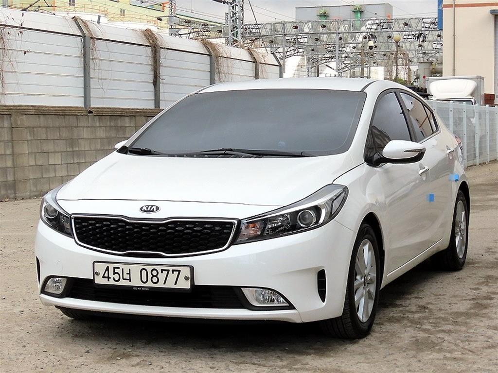 KIA K3 - Vista 2