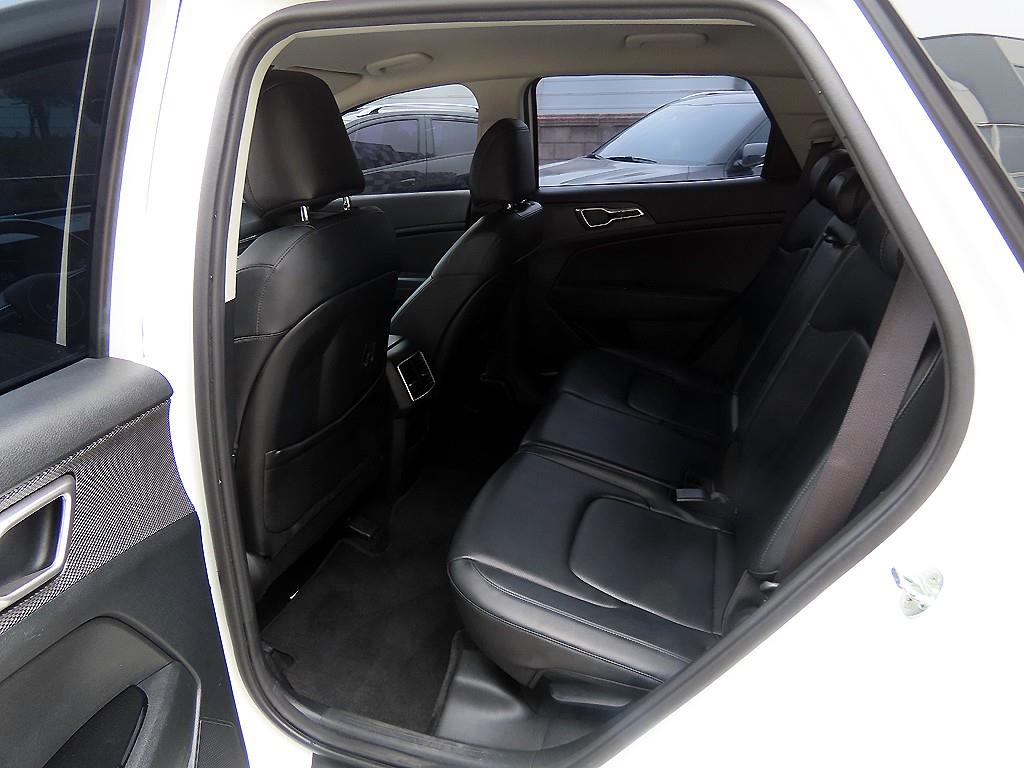 KIA Sportage - Vista 6