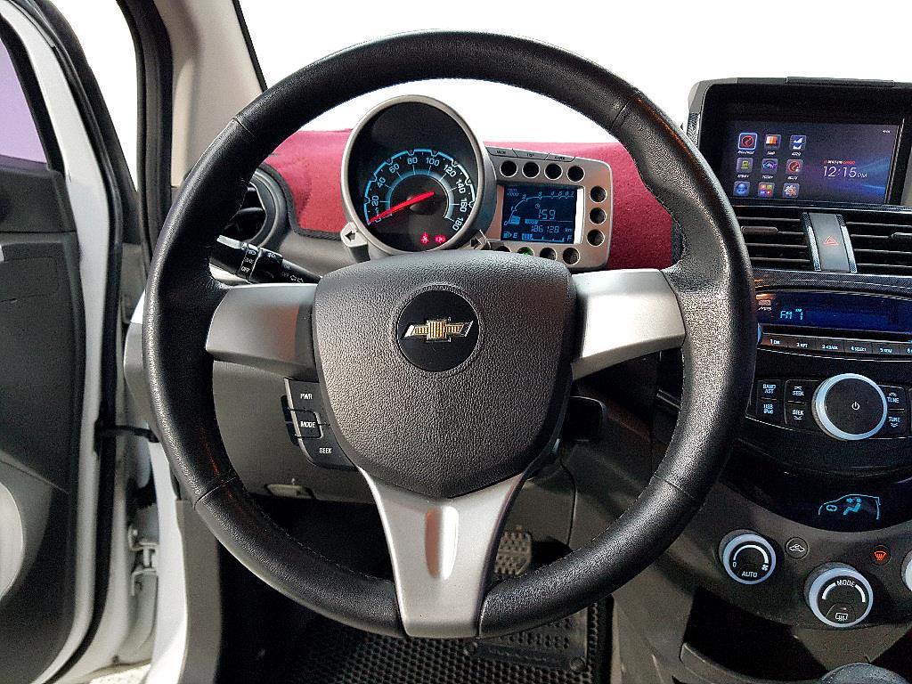 Chevrolet Spark - Vista 12