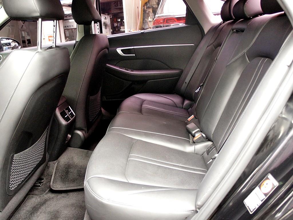 HYUNDAI Sonata - Vista 11